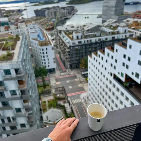 Penthouse On 19th Floor With Amazing View
