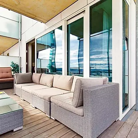 Penthouse On 19th Floor With Amazing View Apartment *