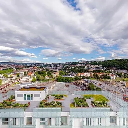 Penthouse On 19th Floor With Amazing View