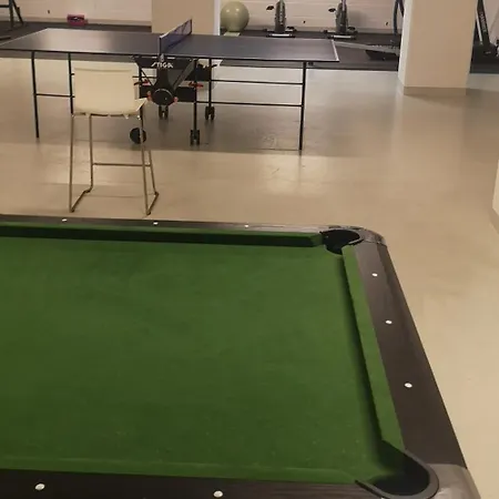 Super Designer Penthouse At 19th Floor With Amazing View! Lejlighed