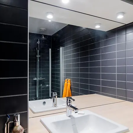 Super Designer Penthouse At 19th Floor With Amazing View! Lejlighed *